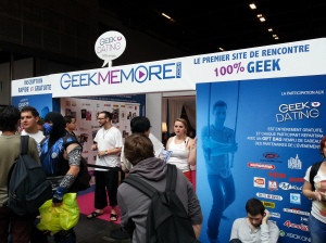 Tous les ans Geekmemore organise des speedating à la Japan Expo. Sébastien Moricard accueille tous les geeks qui cherchent l'amour, même Sub Zero.